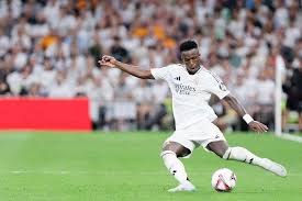 在足球的竞 在足球的竞